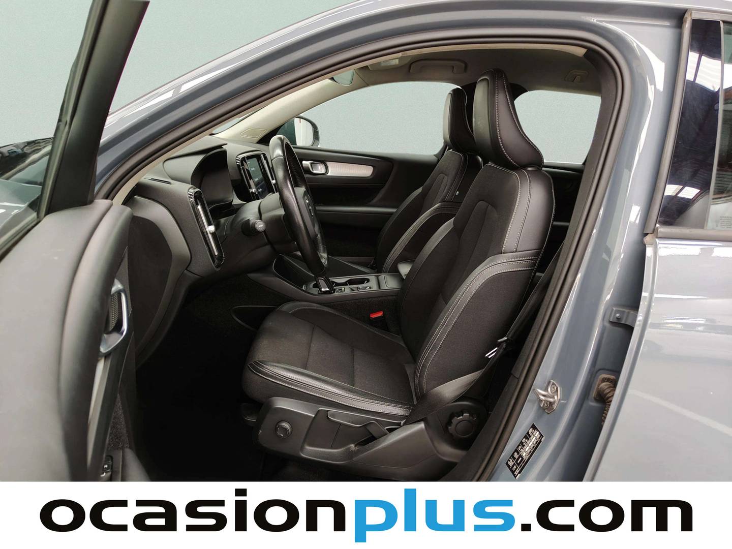 Foto asientos delanteros Volvo XC40 Volvo XC40 D3 Momentum AWD Auto (150 CV)