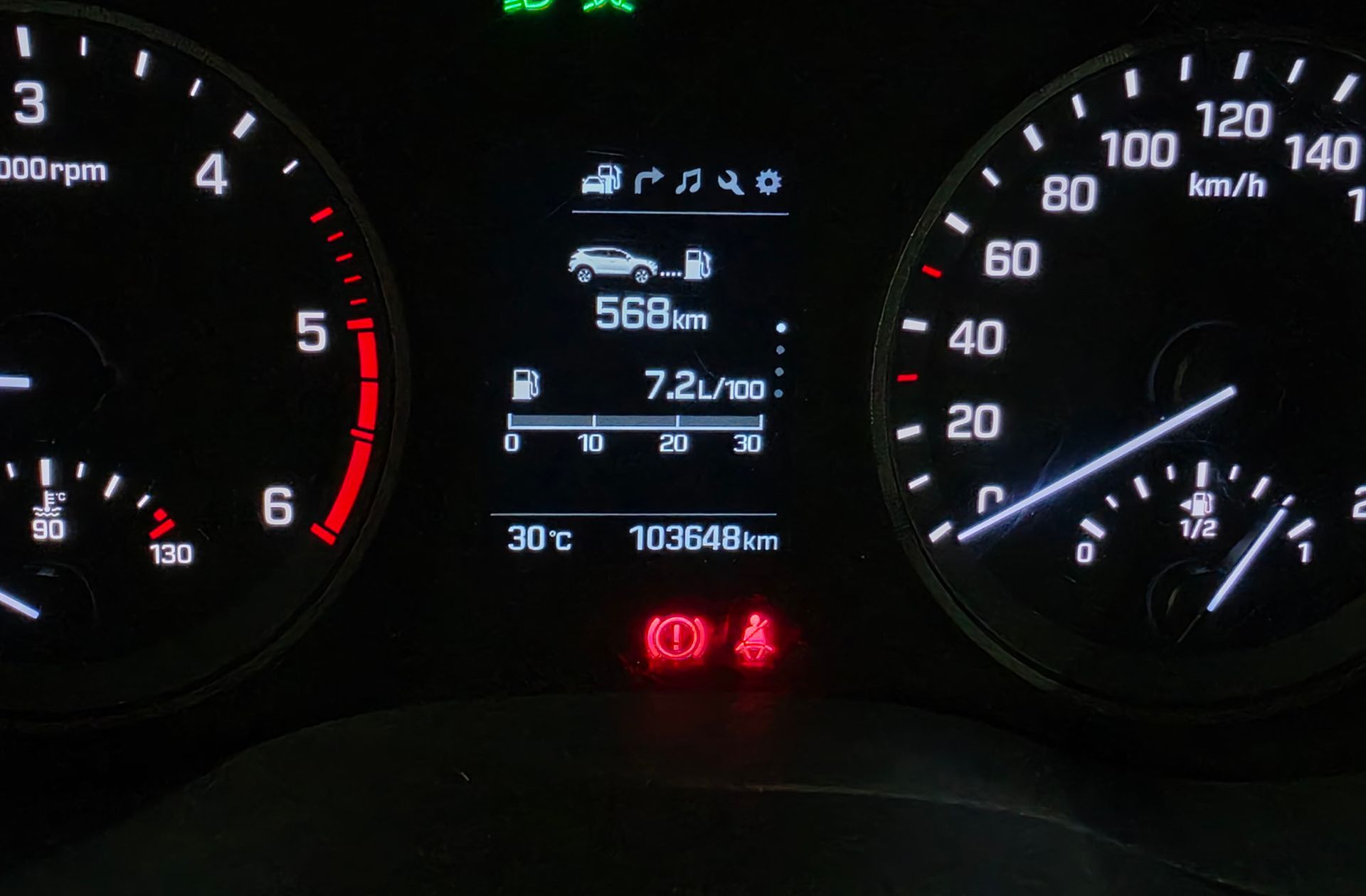 Hyundai Tucson 1.7 CRDi Blue Drive Klass Nav 4x2 - foto 9