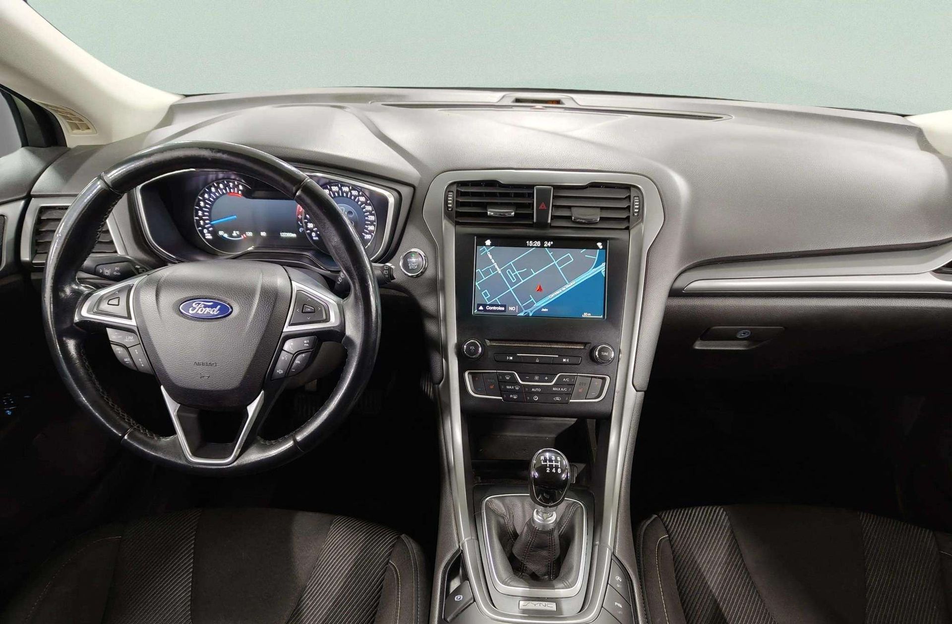 Ford Mondeo 1.5 EcoBoost Titanium - foto 6