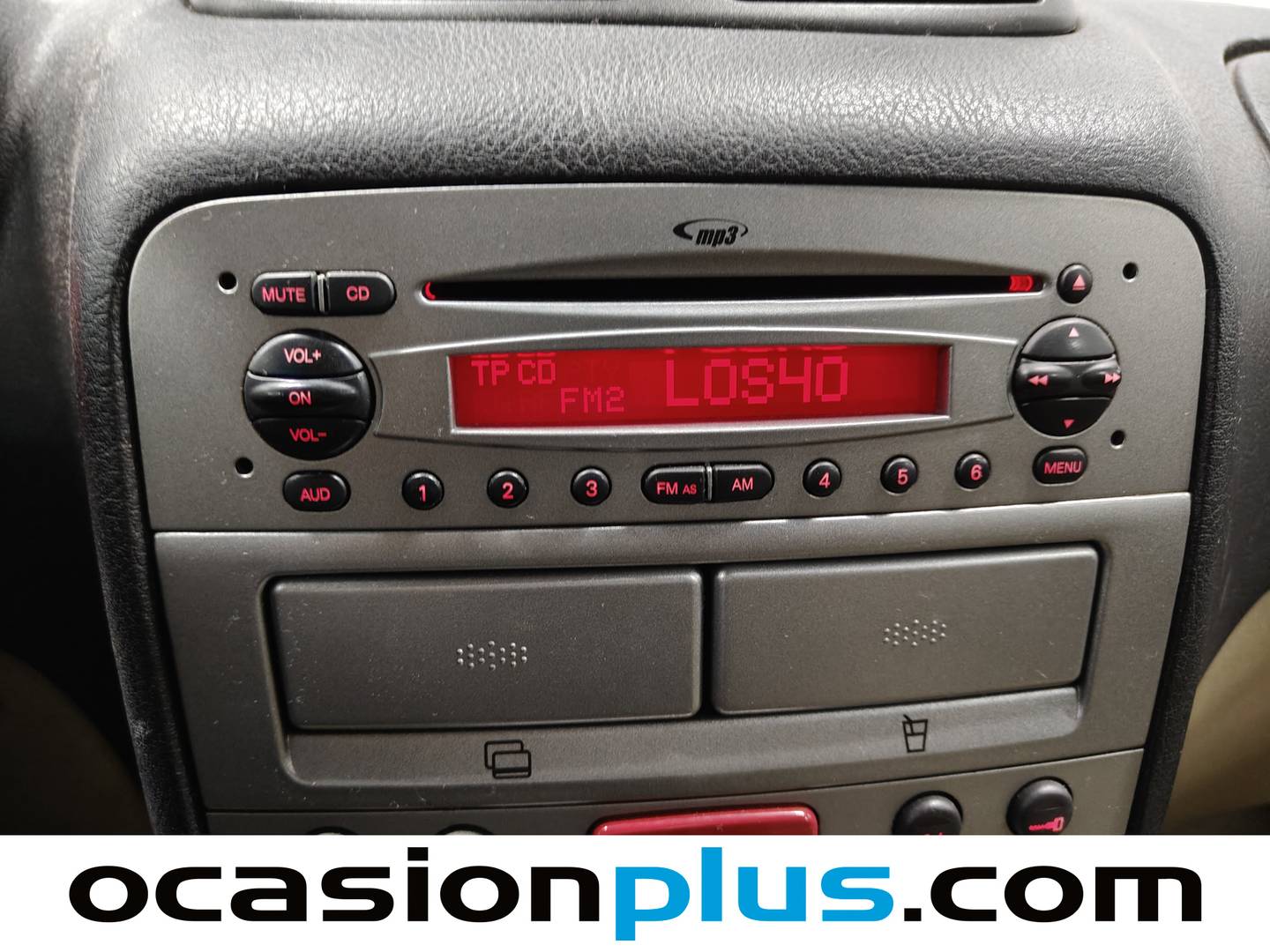 Paquetes del Alfa Romeo 147 Alfa Romeo 147 1.6 TS Distinctive (105 CV)