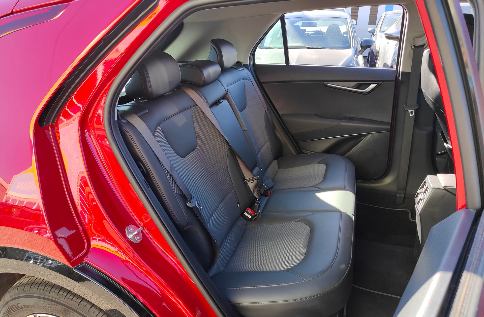 Kia Niro 1.6 GDi HEV Drive - foto 18