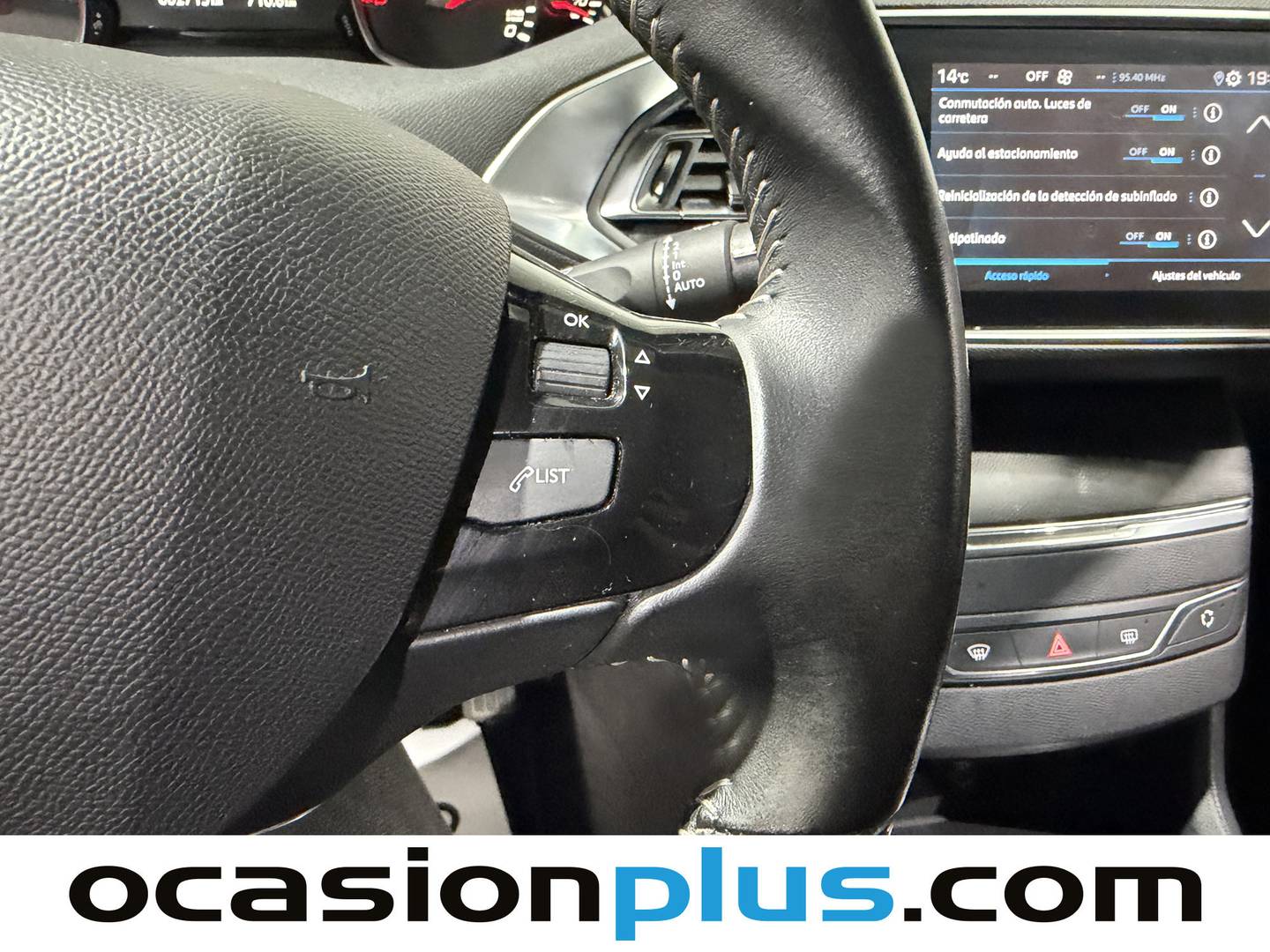 Foto Peugeot 308 Peugeot 308 BlueHDi 100 Style  (100 CV)