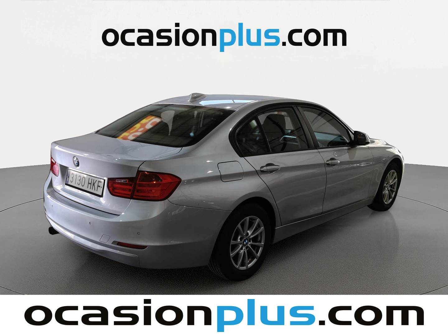 Foto trasera BMW Serie 3 BMW Serie 3 320d (184 CV) derecha