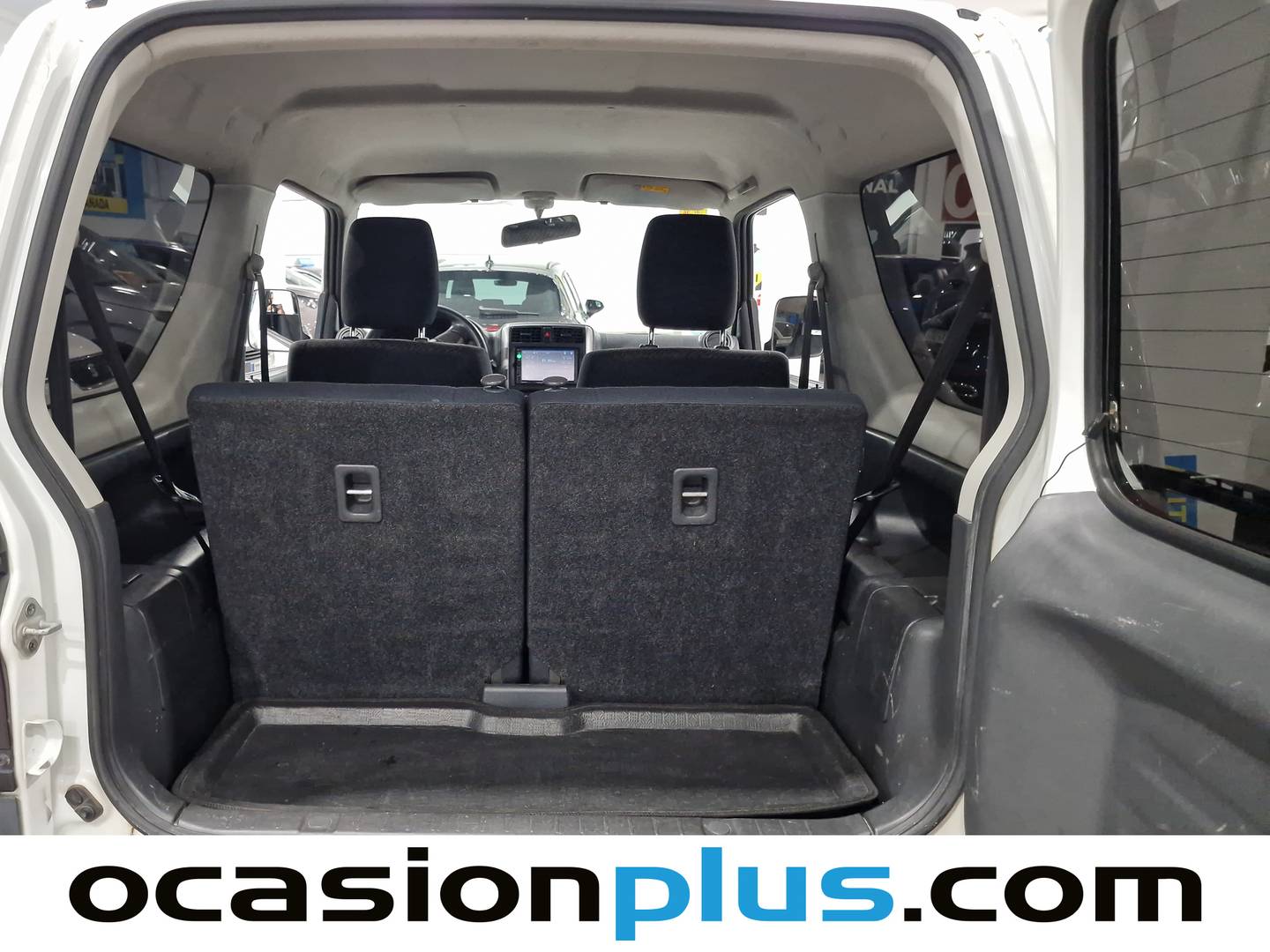 Fotos maletero Suzuki Jimny Suzuki Jimny 1.3 JX Ranger 63 kW (85 CV) 4X4