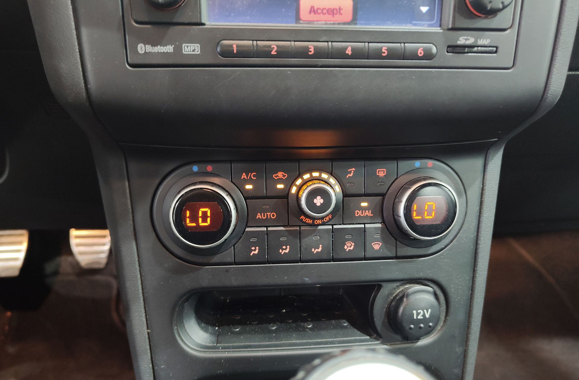 Nissan Qashqai dCi 130 Acenta 4x2 - foto 31
