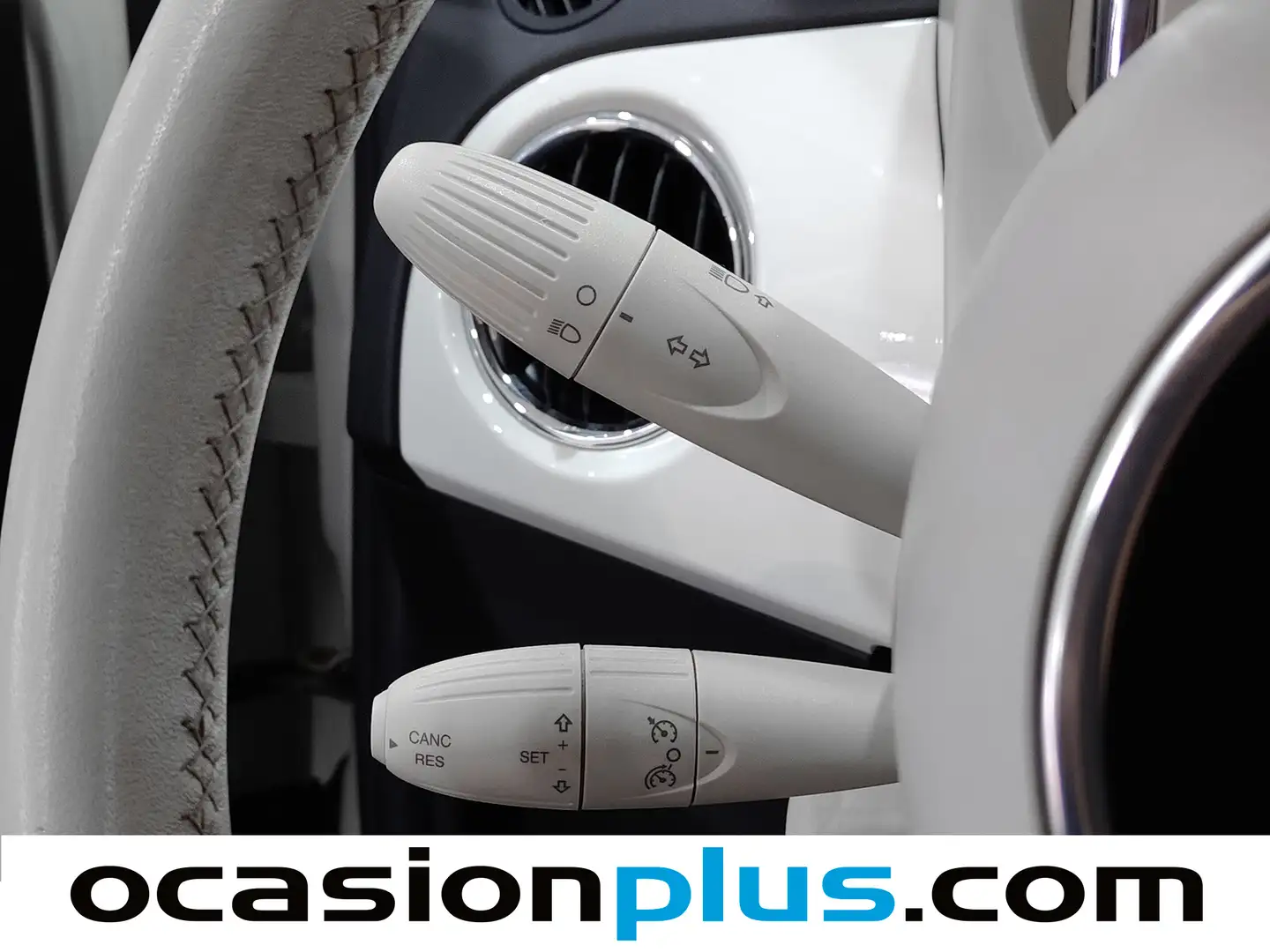 Foto Fiat 500C Fiat 500C 1.2 8v Cabrio Lounge (69 CV)