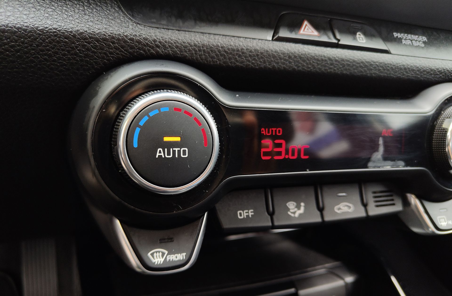Kia Stonic 1.0 T-GDi Drive - foto 29