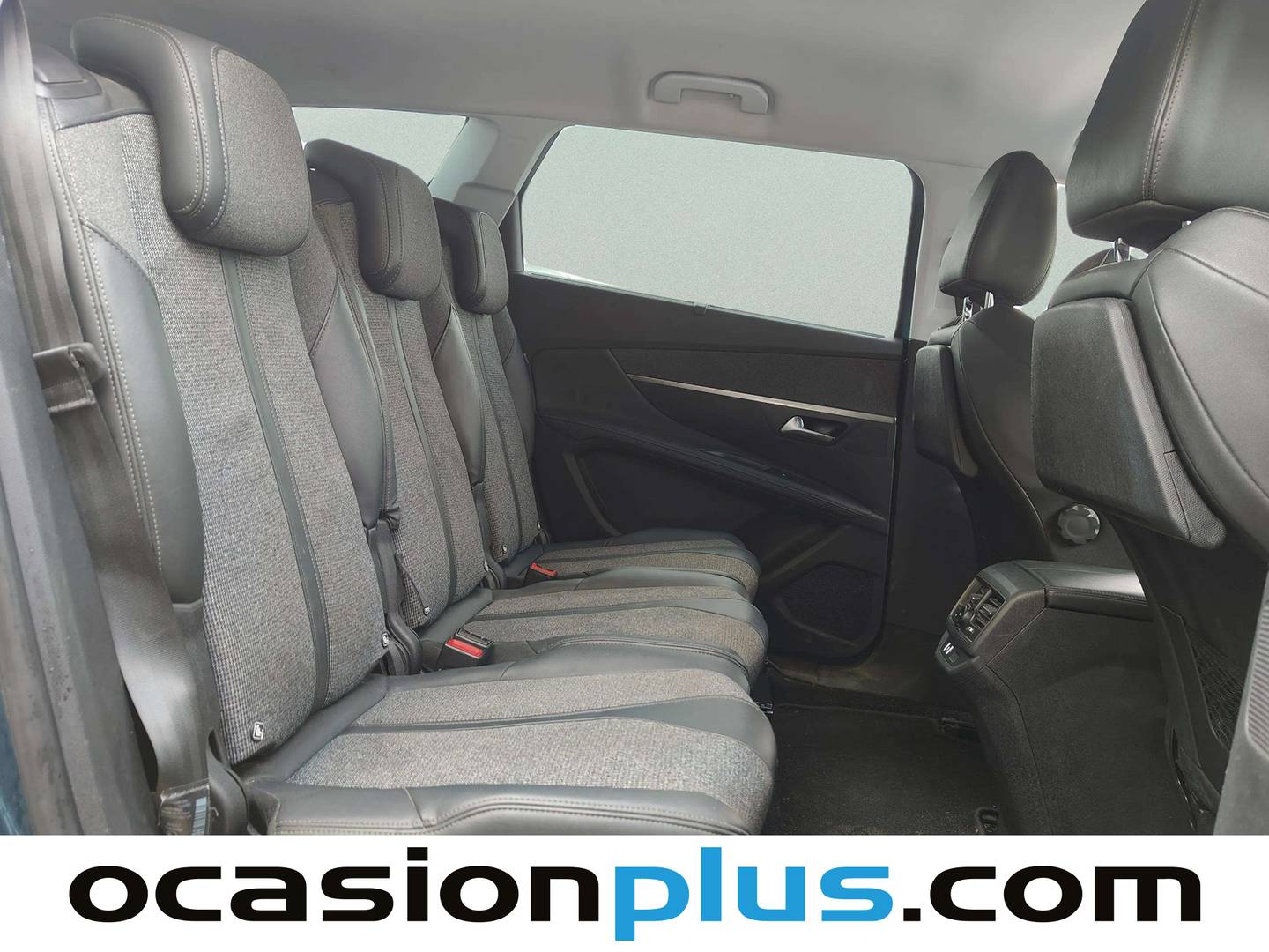 Peugeot 5008 Peugeot 5008 PureTech 130 S&S Allure (130 CV)7 Plazas km 0