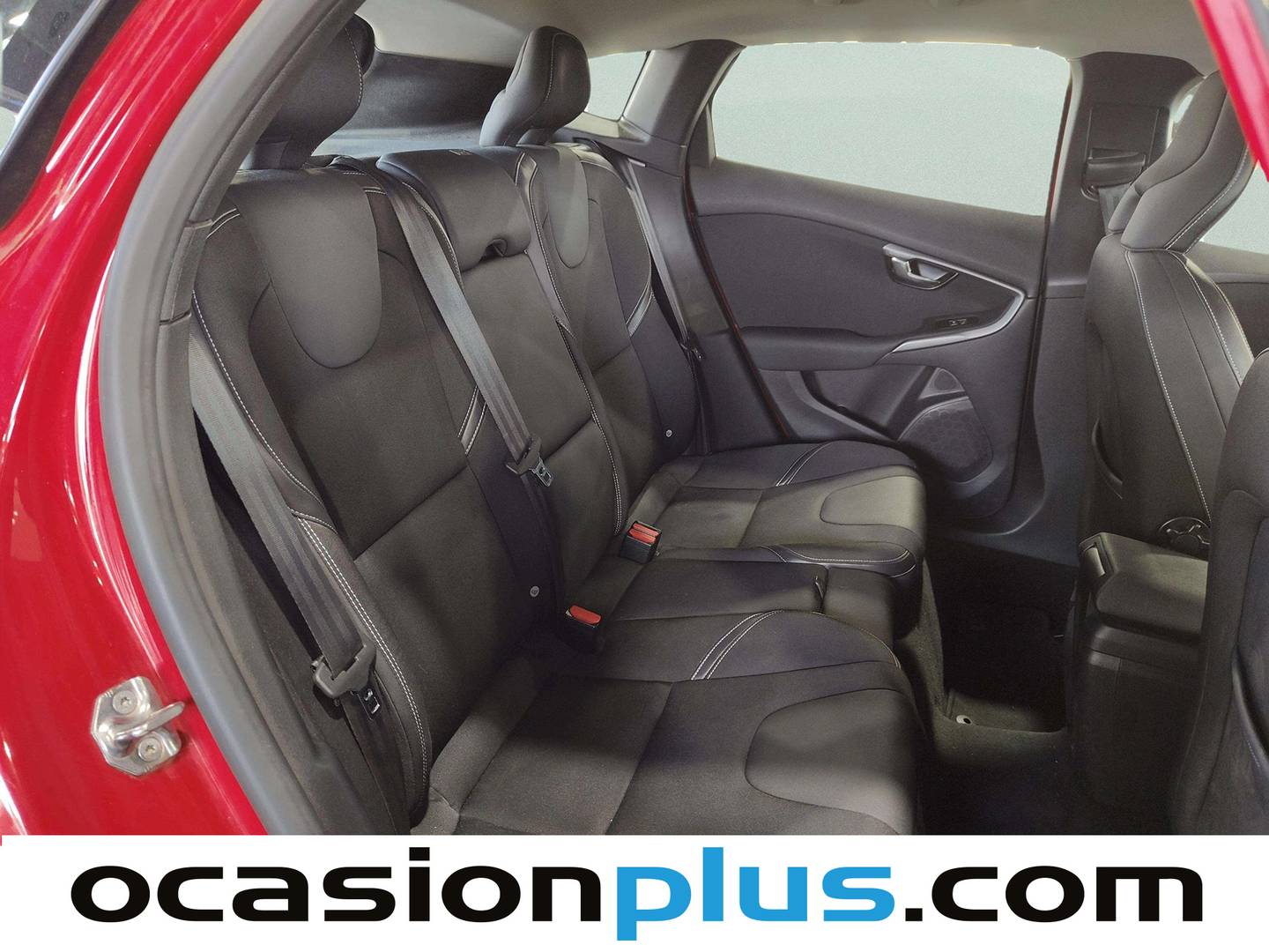 Volvo V40 Volvo V40 T2 Momentum Auto (122 CV) al mejor precio