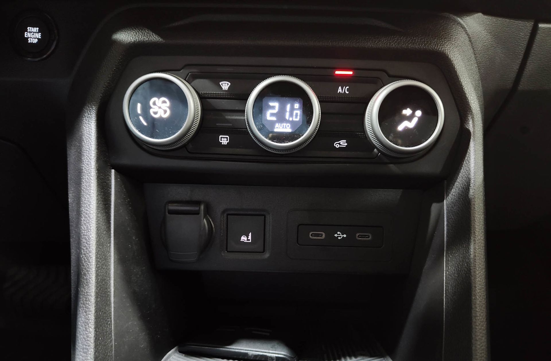 Dacia Jogger Extreme Hybrid 7 plazas - foto 31