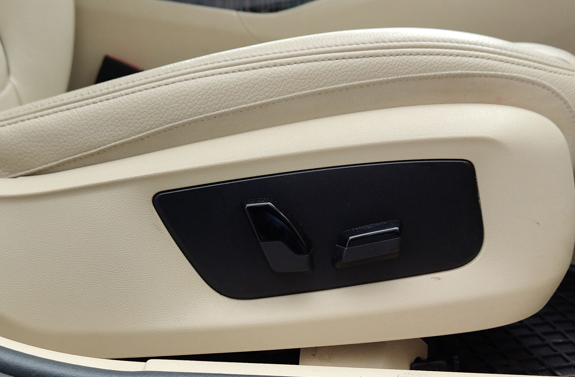 BMW Serie 5 520d Touring - foto 26