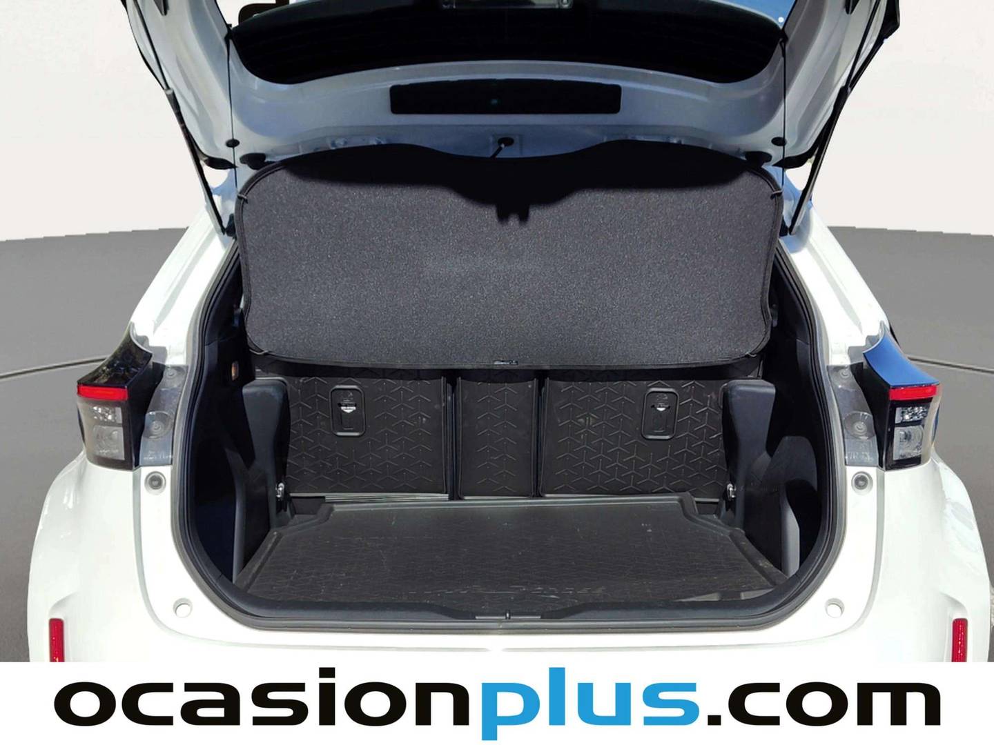 Fotos maletero Toyota Yaris Cross Toyota Yaris Cross 120H Adventure (116 CV)