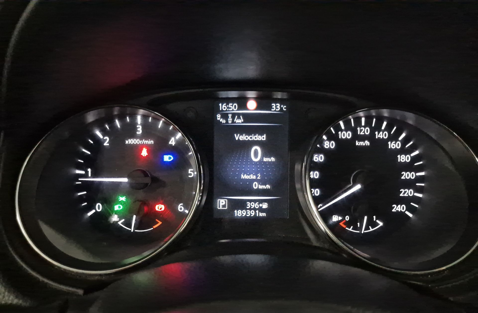 Nissan Qashqai dCi 130 Tekna 17" 4x2 XTronic - foto 25