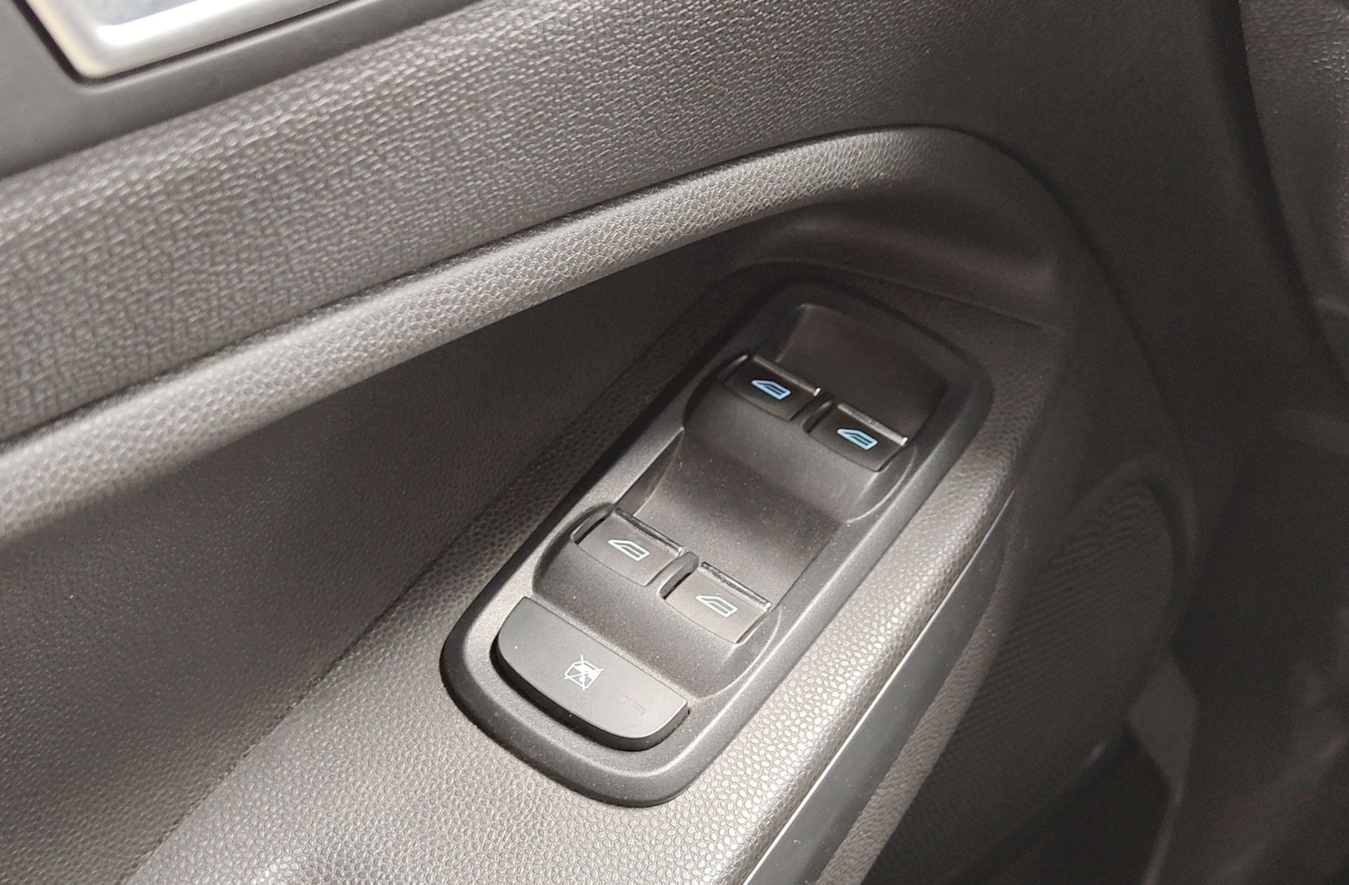 Ford EcoSport 1.5 Ti-VCT Trend - foto 28