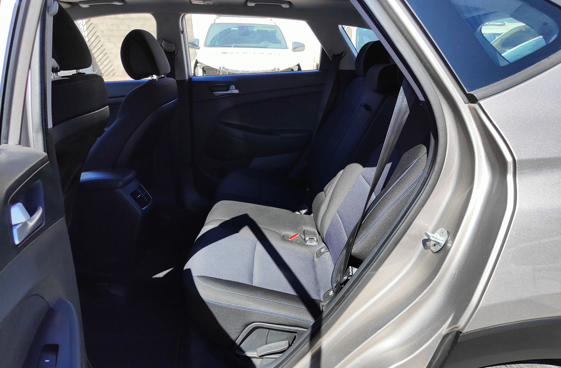 Hyundai Tucson 1.6 T-GDi Link Sky 4x2 - foto 12