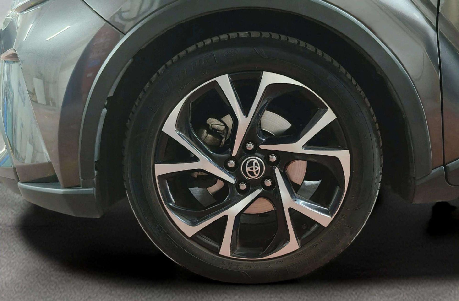 Toyota C-HR 1.8 125H Advance - foto 36