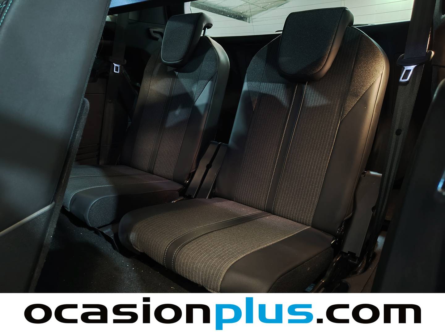 Foto Peugeot 5008 Peugeot 5008 PureTech 130 S&S Allure EAT8 (130 CV) 7 Plazas