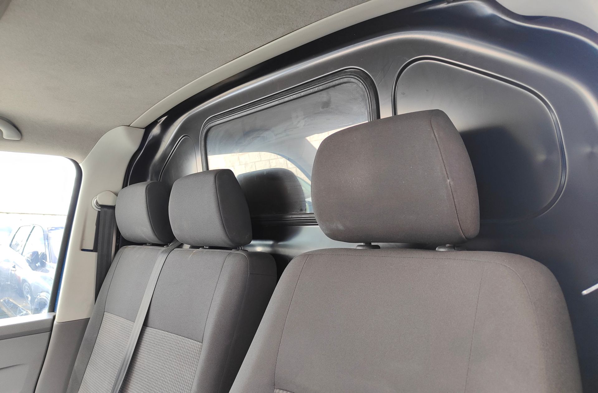 Volkswagen Transporter Furgon Batalla Larga TN 2.0 TDI - foto 9