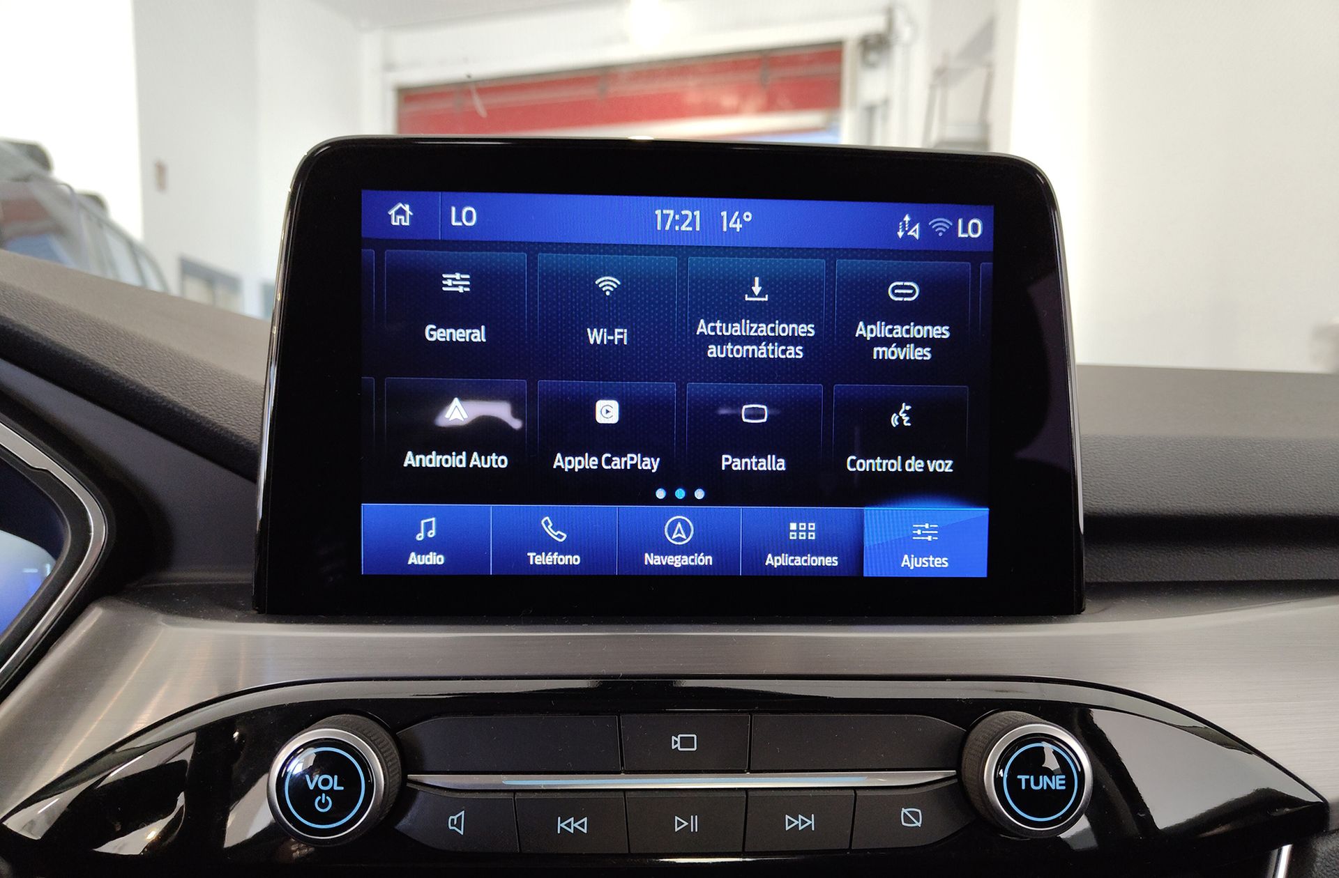 Ford Kuga 2.0 EcoBlue Titanium 4x4 - foto 10