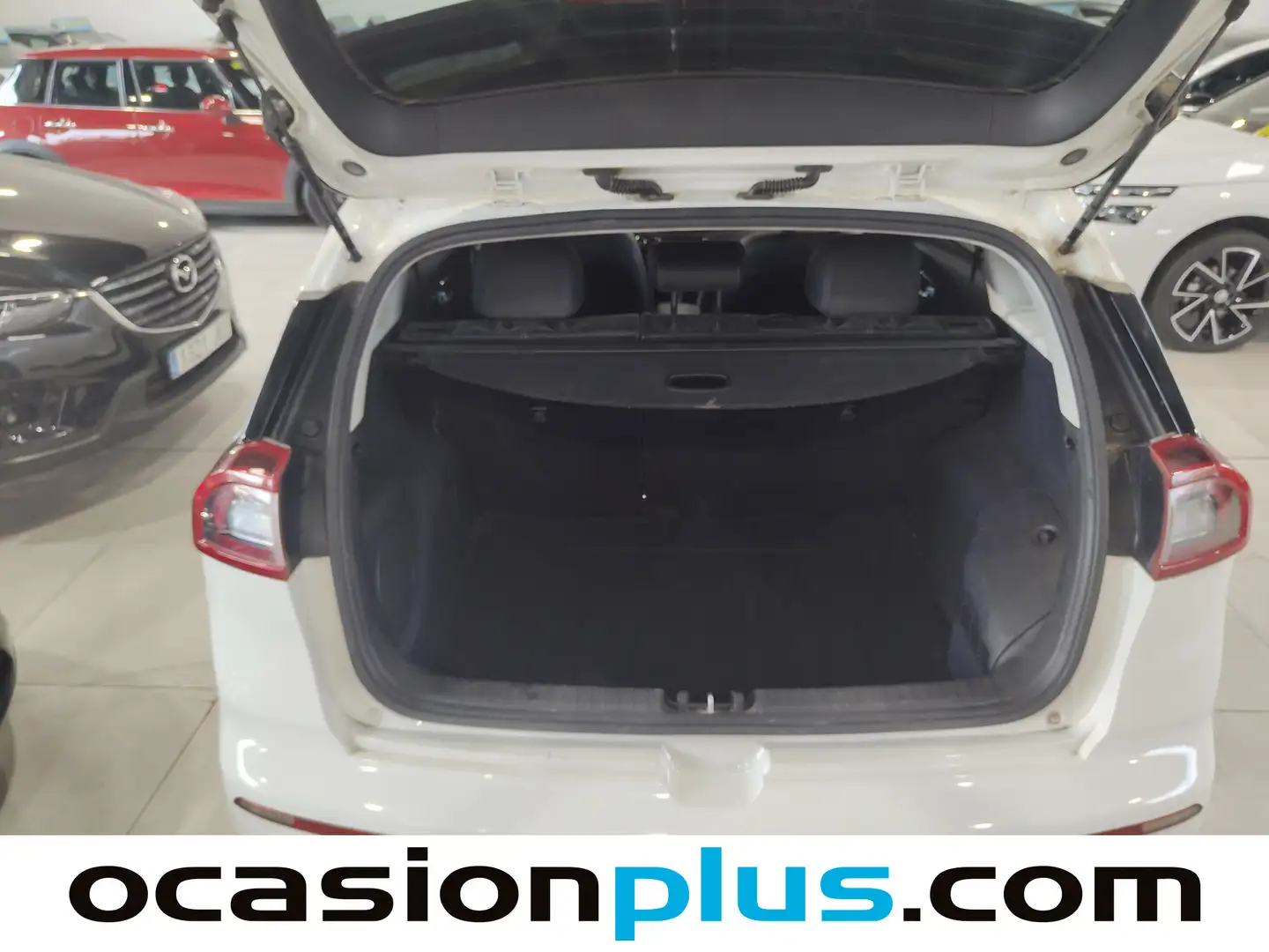 Foto KIA Niro Kia Niro 1.6 GDi HEV Híbrido Emotion  (141 CV)