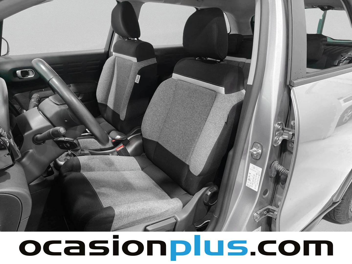 Foto asientos delanteros Citroën C3 Aircross Citroën C3 Aircross BlueHDi 100 S&S Origins (102 CV)