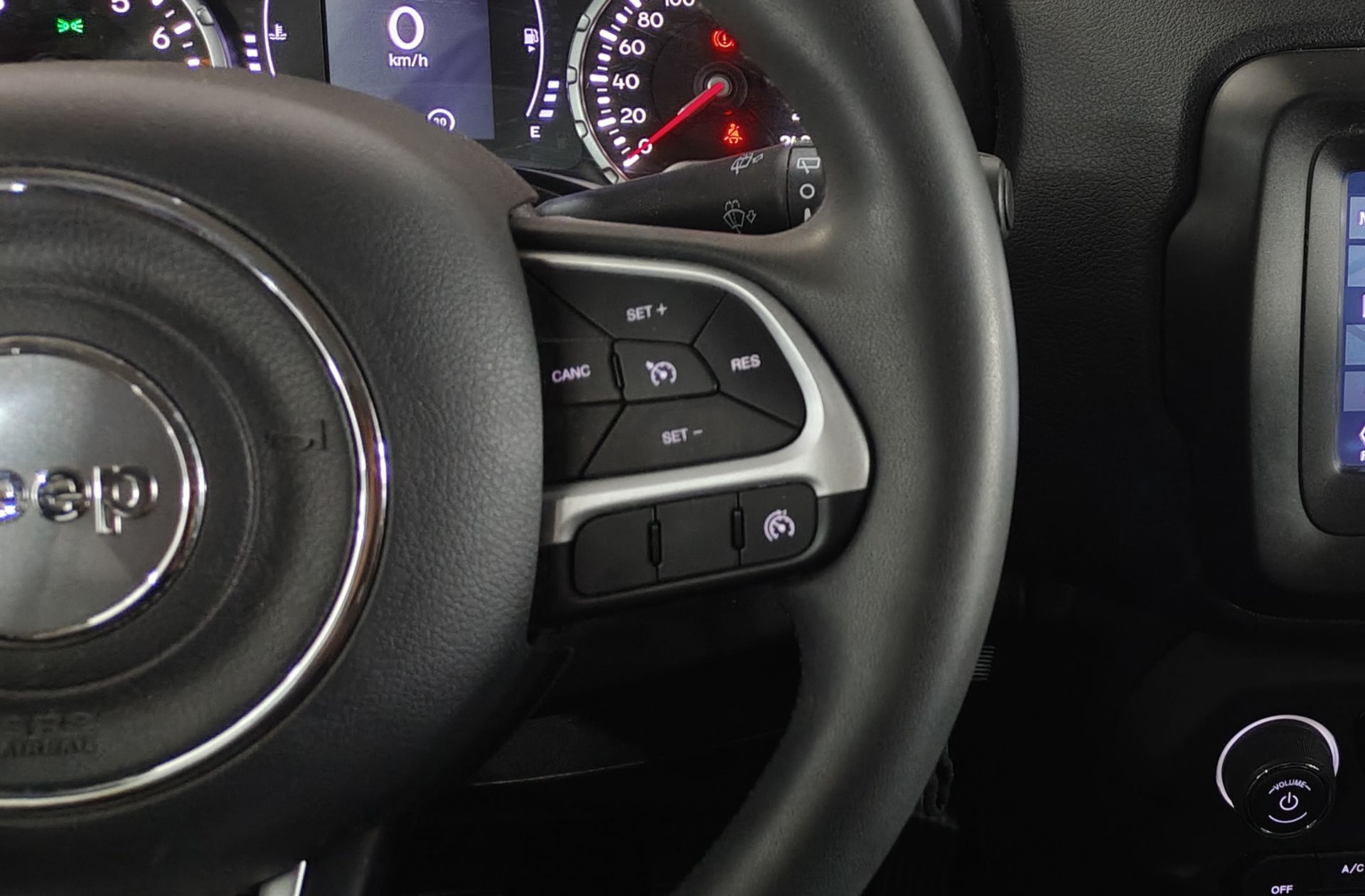 Jeep Renegade 1.0G Longitude 4x2 - foto 25