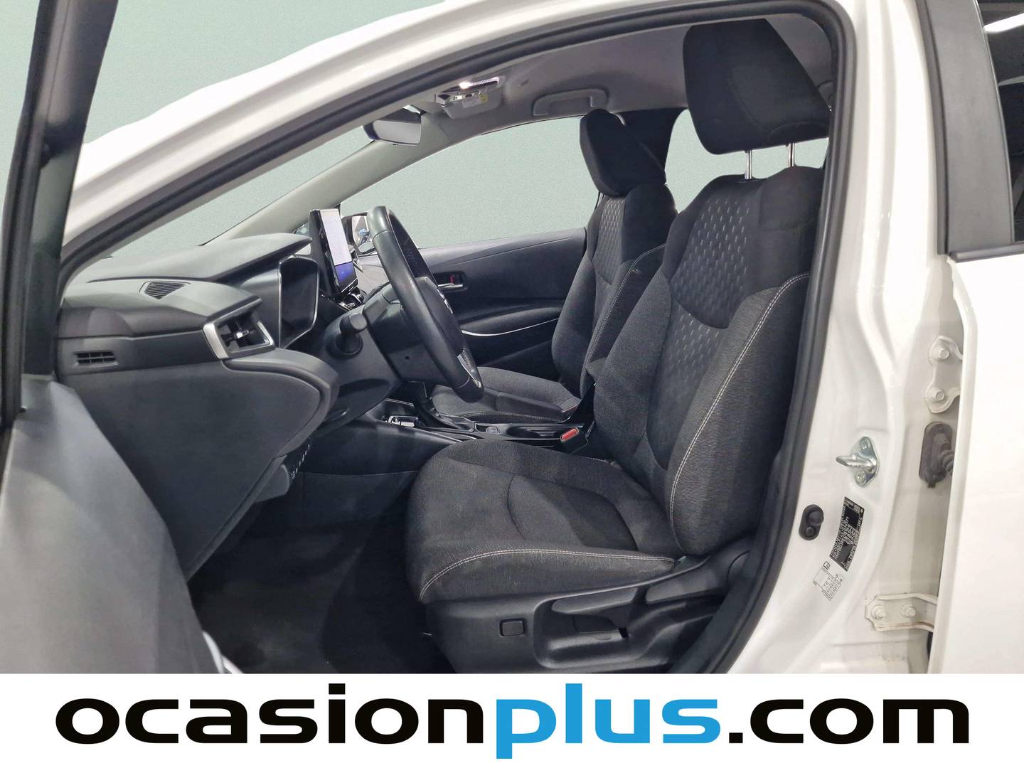 Foto asientos delanteros Toyota Corolla Toyota Corolla 140H Style (140 CV)