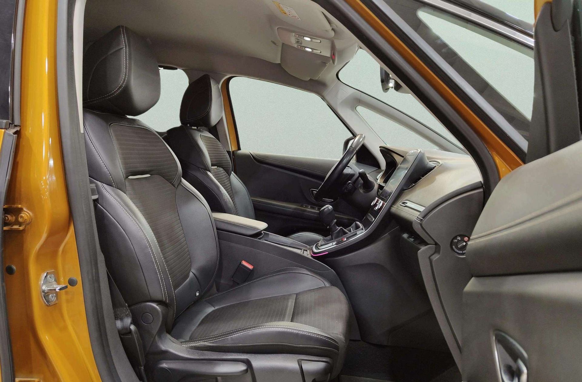 Renault Scénic Zen Energy TCe - foto 17
