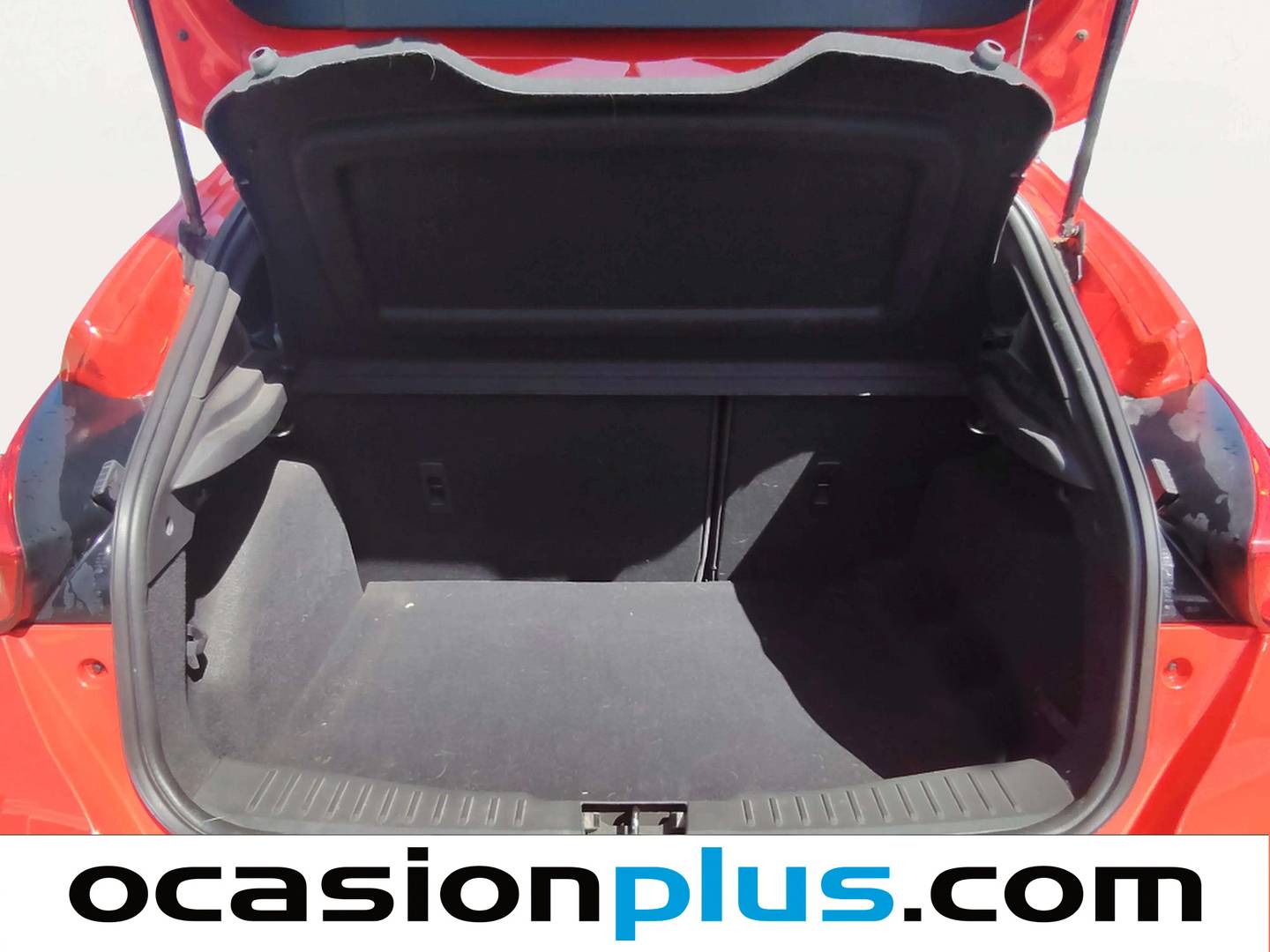 Fotos maletero Ford Focus Ford Focus 1.0 Ecoboost S&S ST-Line (125 CV)