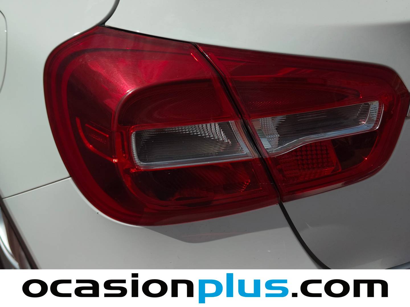 Mercedes GLA Mercedes GLA 180 (122 CV) gasolina