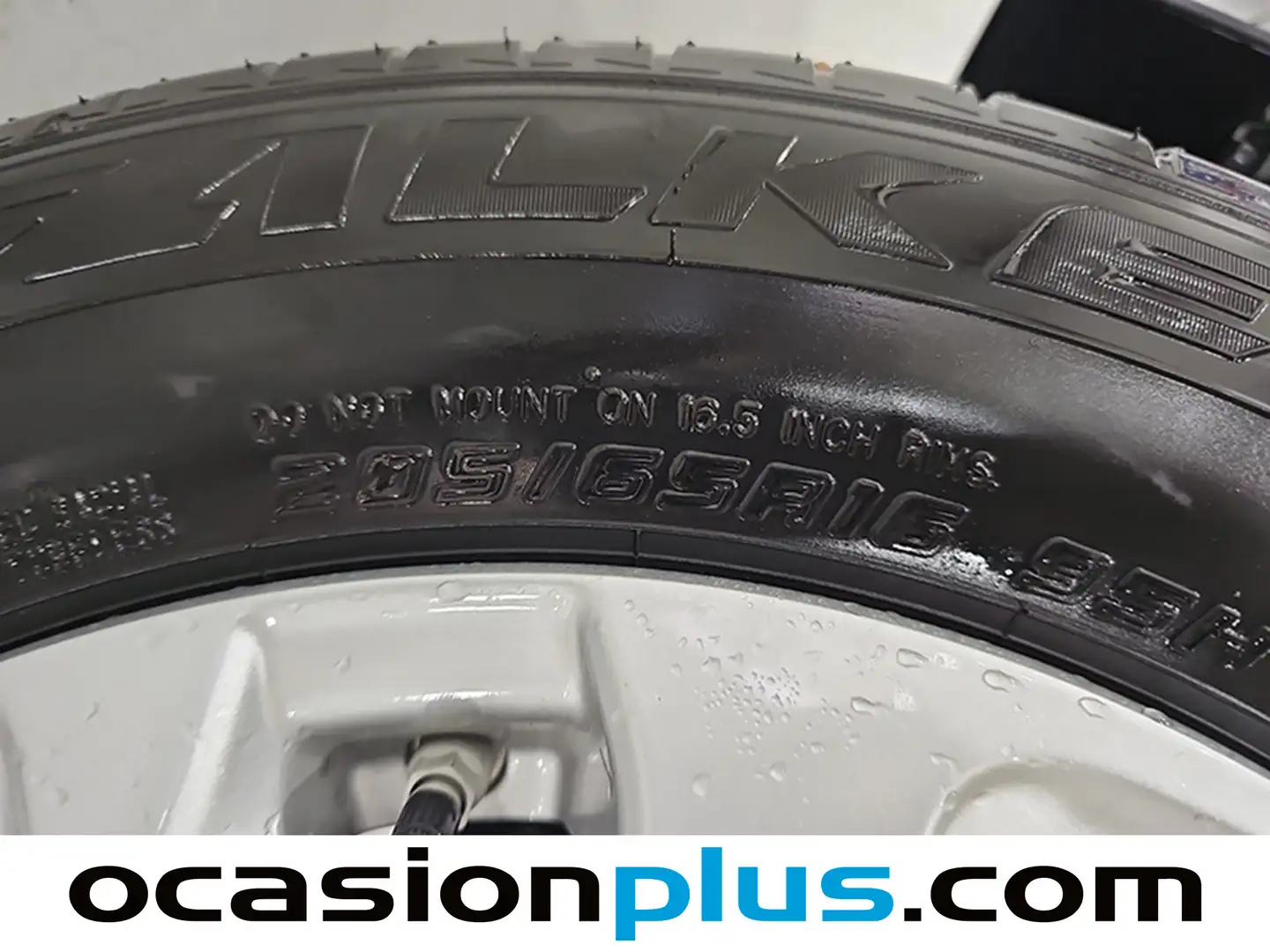 Foto Toyota Yaris Cross Toyota Yaris Cross 120H Business Plus  (116 CV)