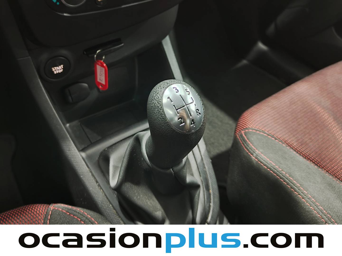 Renault Clio Renault Clio Business dCi (75 CV) de segunda mano
