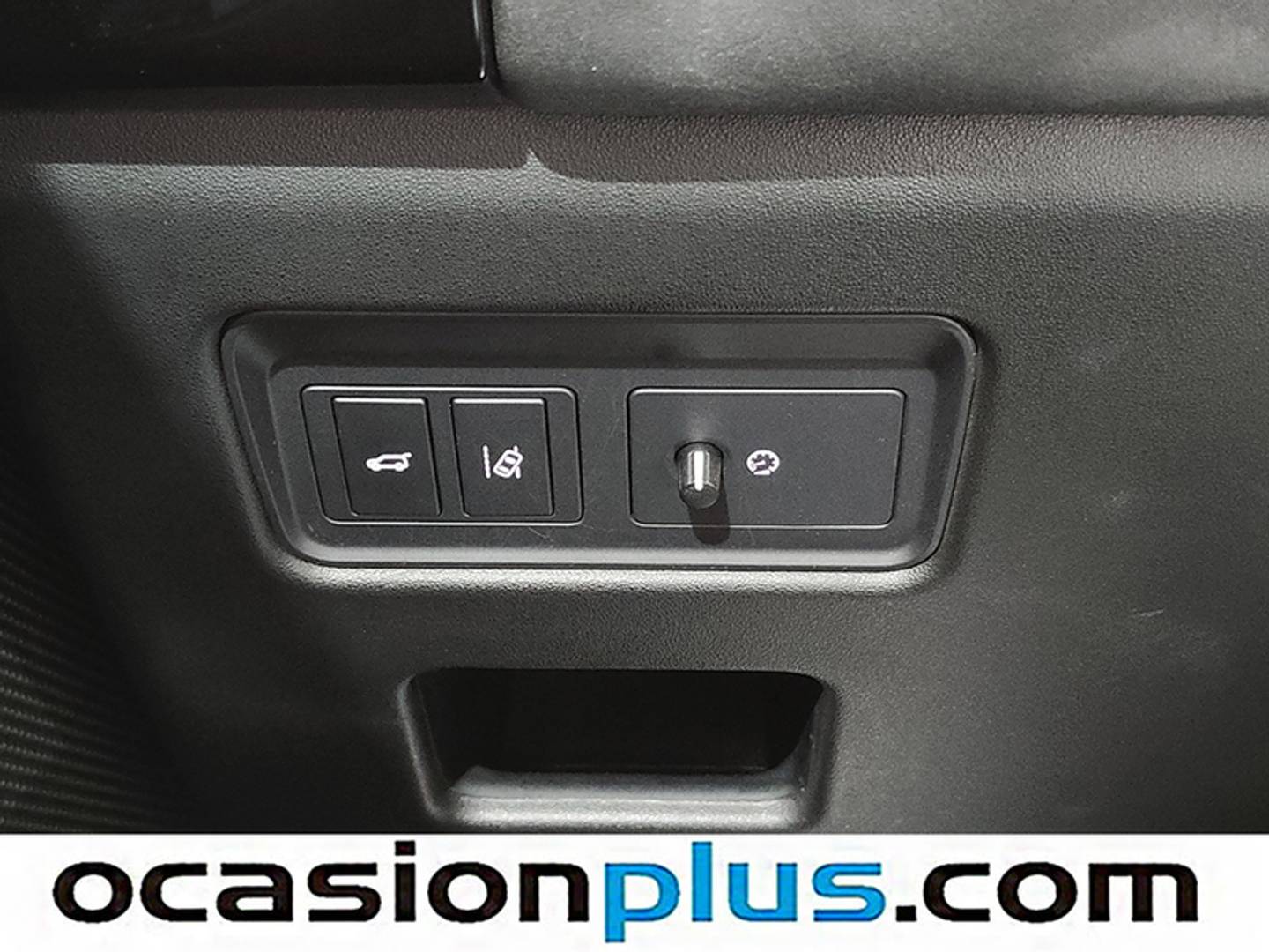 Foto Land Rover Discovery Land Rover Discovery 2.0 I4 SD4 HSE Auto (240 CV)