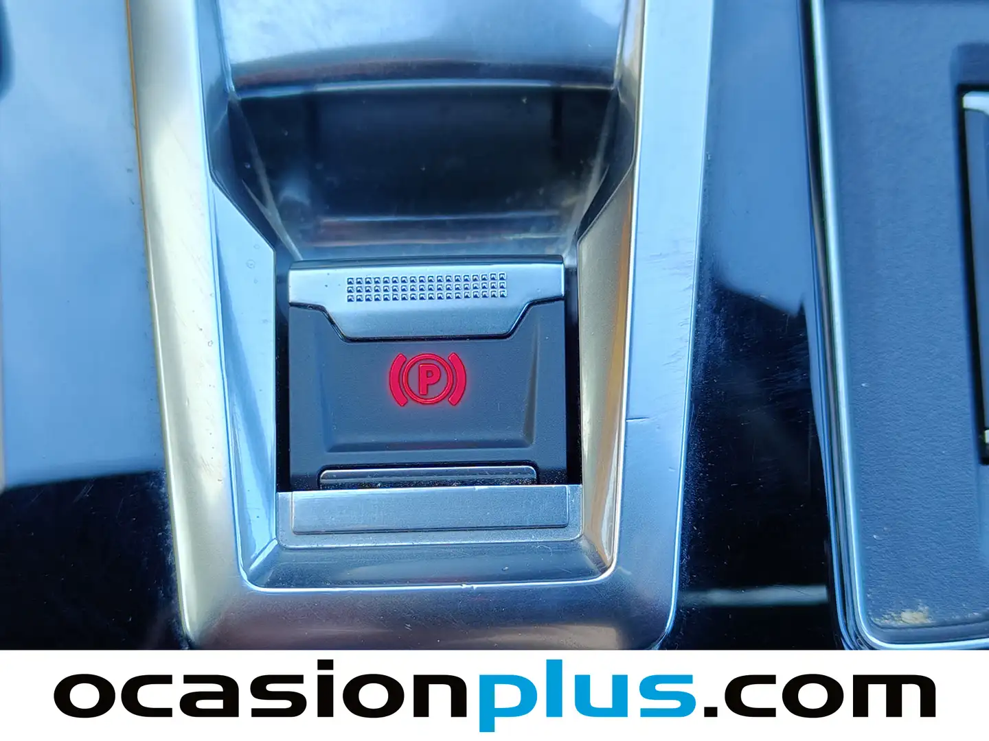 Foto Peugeot 3008 Hybrid Peugeot 3008 Hybrid 300 GT e-EAT8 (300 CV)