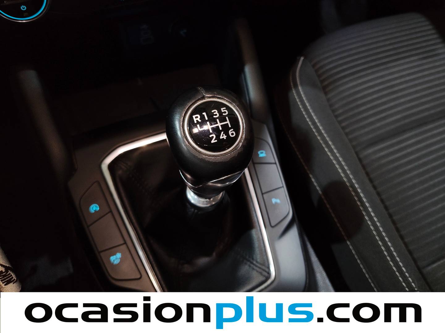 Foto Ford Kuga Ford Kuga 1.5 EcoBlue Titanium (120 CV)