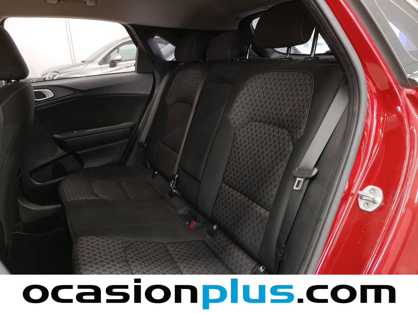 Foto asientos traseros KIA Ceed KIA Ceed 1.6 CRDi Drive (115 CV)