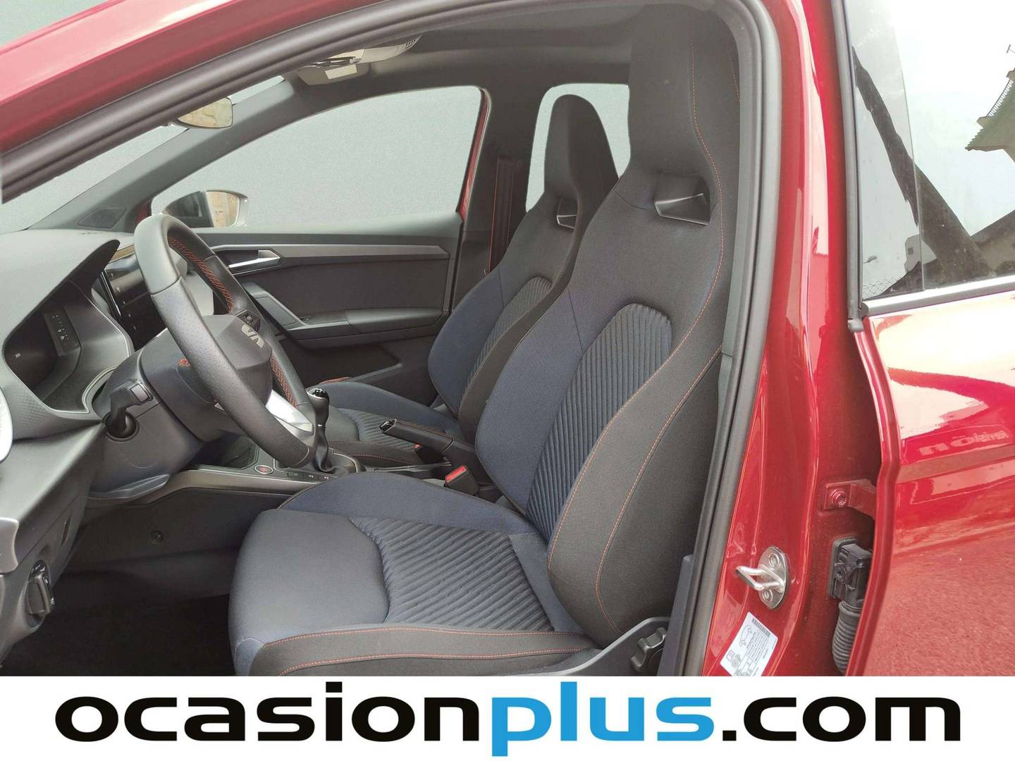 Foto asientos delanteros Seat Ibiza Seat Ibiza 1.0 TSI S&S FR 40 Aniversario (115 CV)