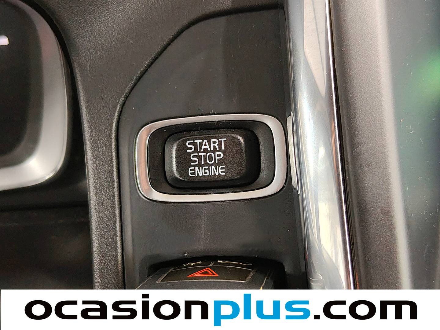 Volvo XC60 Volvo XC60 D3 R-Design Momentum Auto (150 CV) al mejor precio