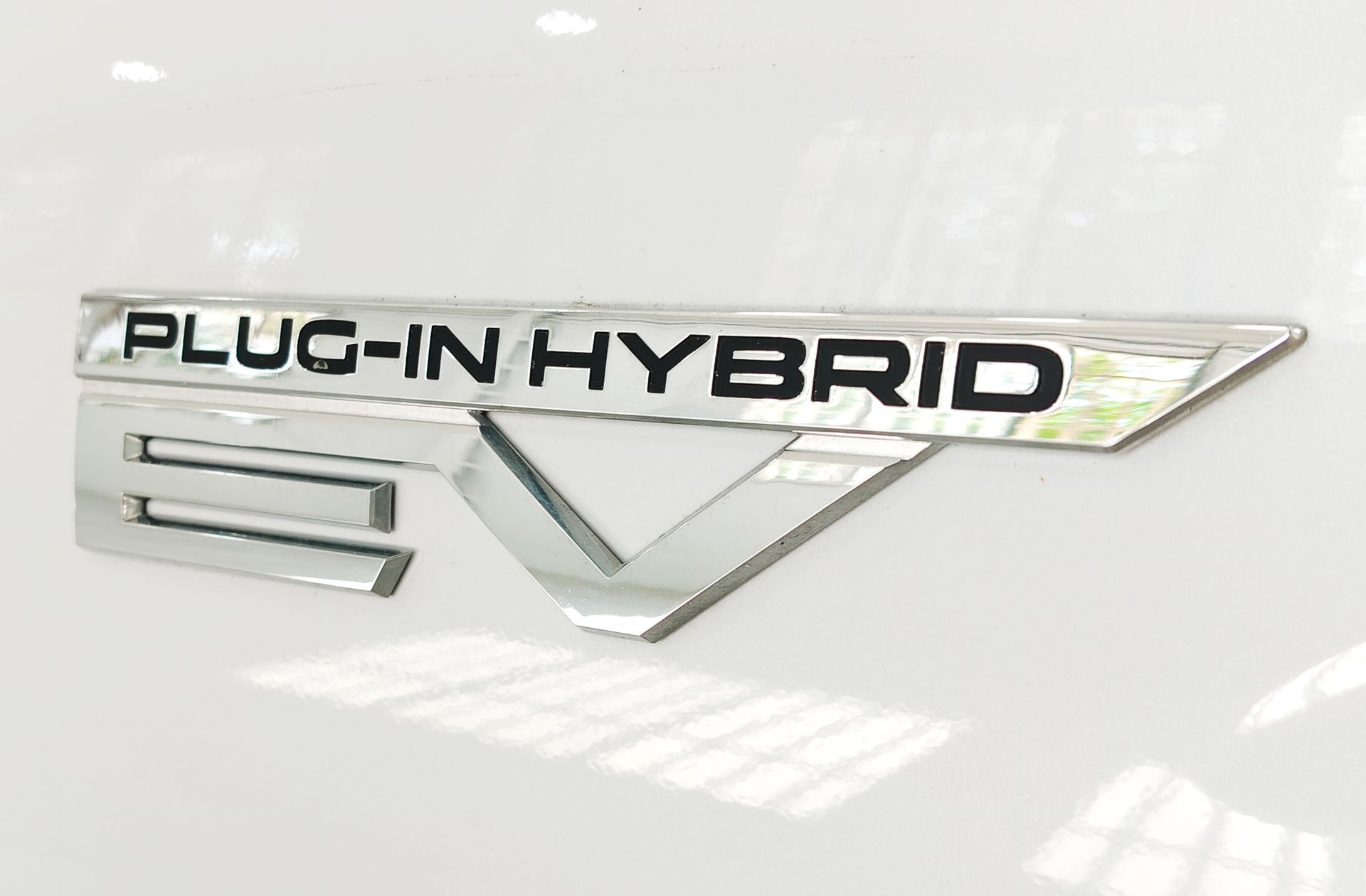 Mitsubishi Eclipse Cross 2.4 PHEV Kaiteki 4WD - foto 5