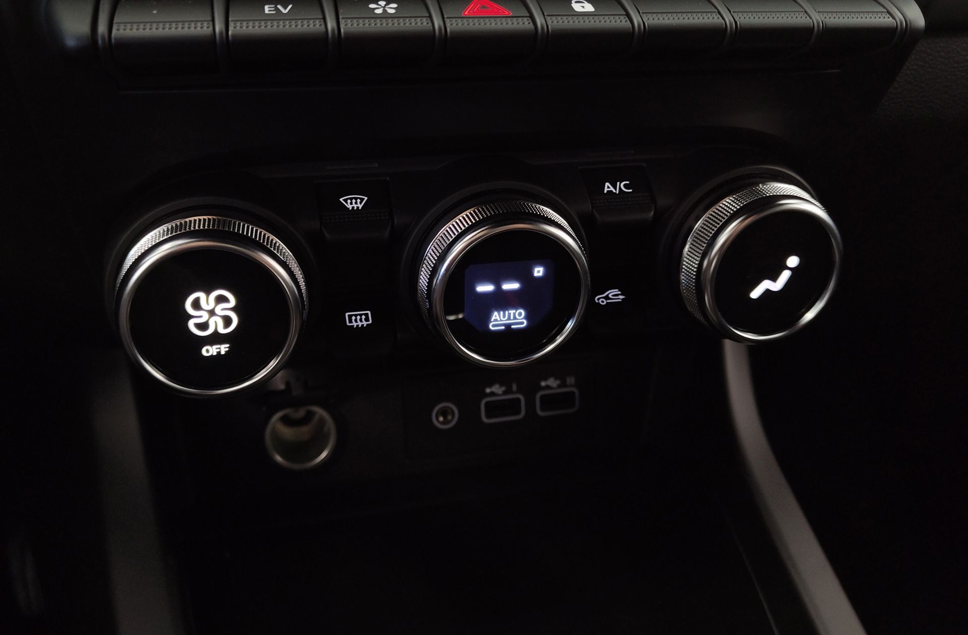 Renault Arkana Techno E-Tech full hybrid - foto 24