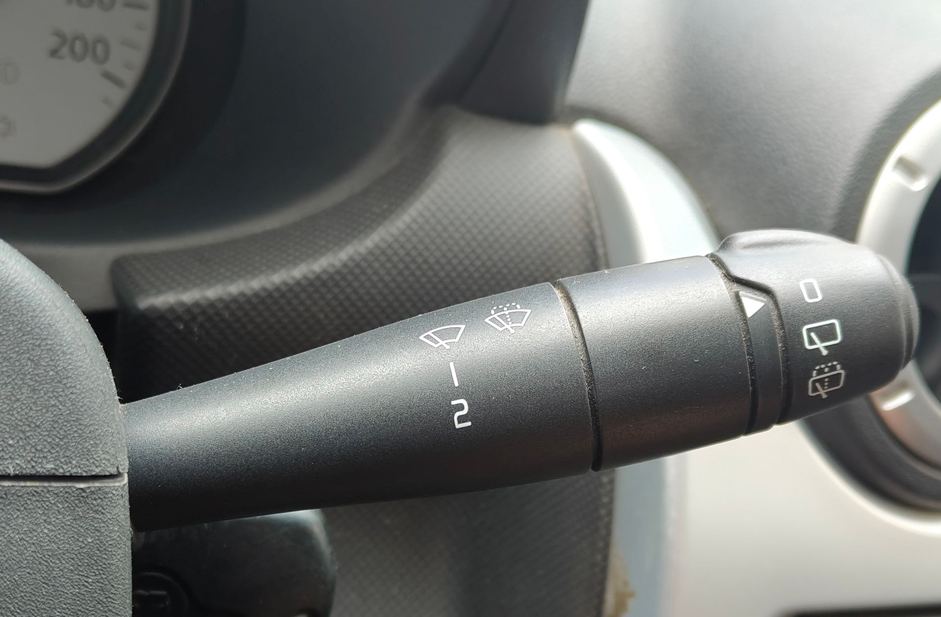 Dacia Sandero Laureate 1.2 - foto 21