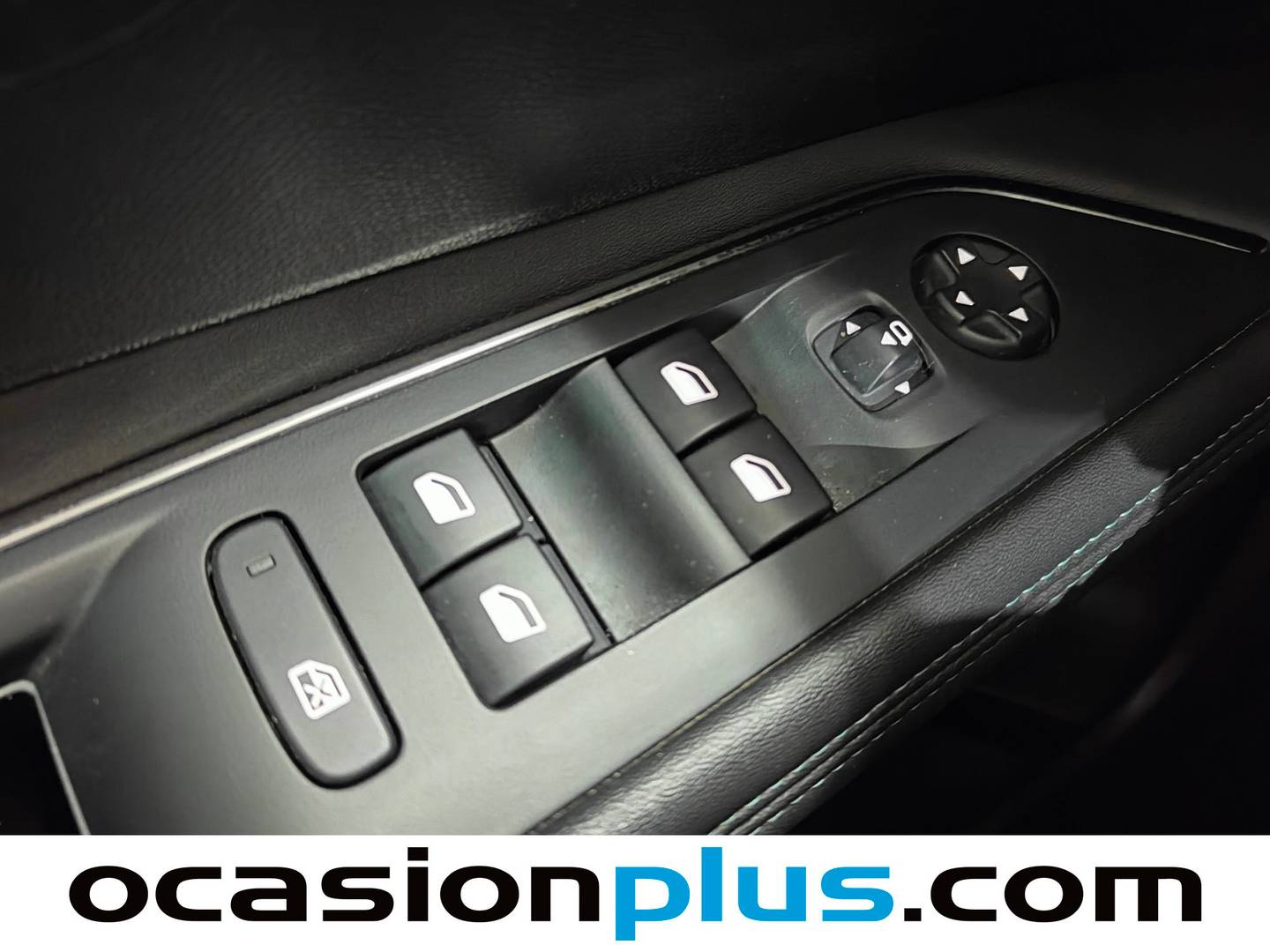 Foto Peugeot 3008 Hybrid Peugeot 3008 3008 Hybrid 300 Allure Pack e-EAT8 (300 CV)