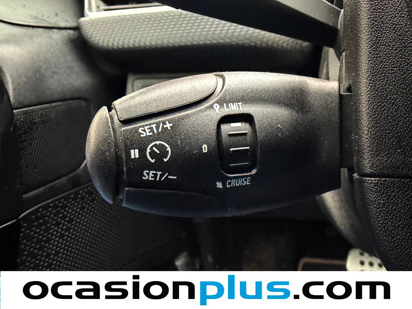 Foto Peugeot 2008 Peugeot 2008 PureTech 110 GT Line S&S EAT6 (110 CV)