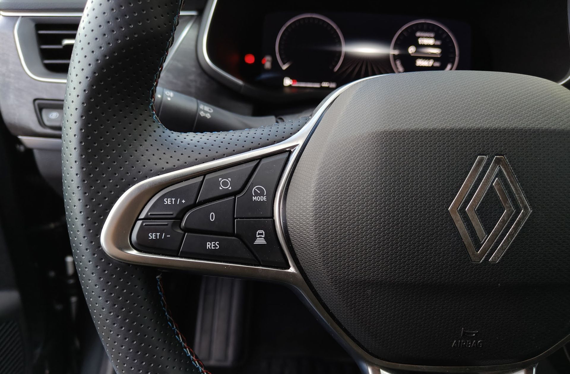 Renault Arkana Esprit Alpine E-Tech Híbrido - foto 35