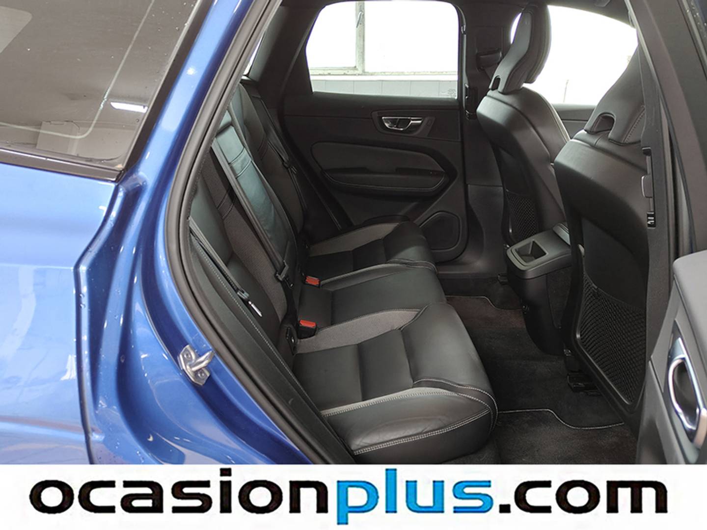 Foto Volvo XC60 Volvo XC60 B4 D R-Design Auto (197 CV)