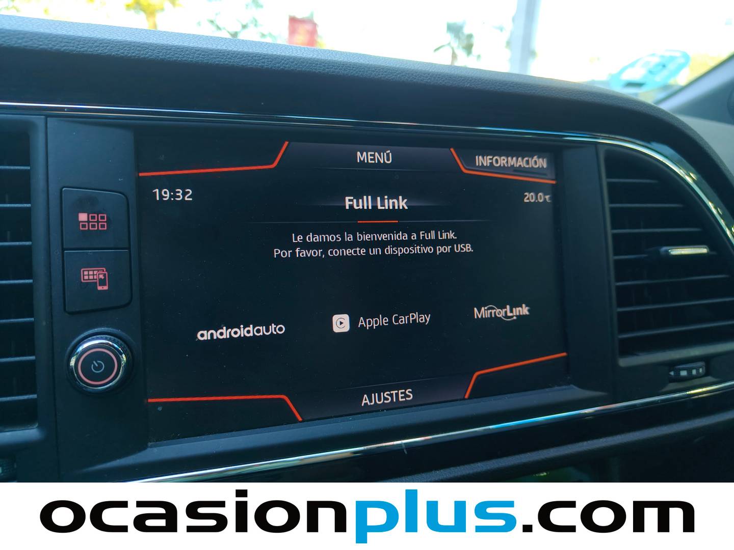 Equipamiento del Seat León SEAT León 2.0 TDI S&S FR DSG (150 CV)