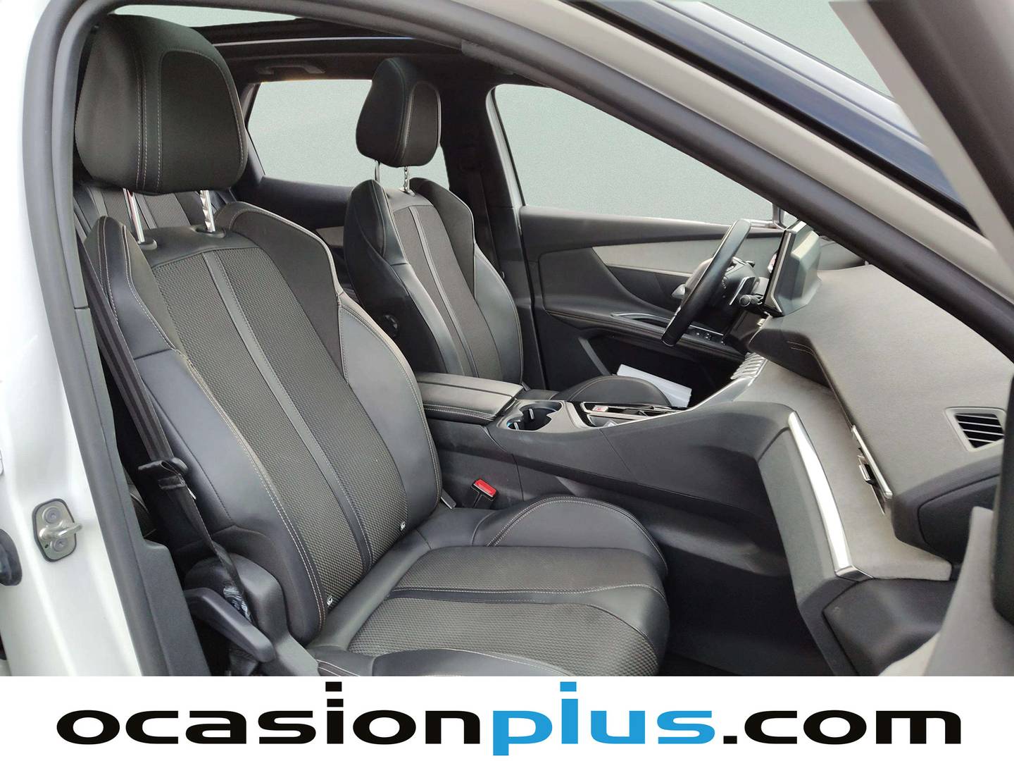 Foto Peugeot 3008 Peugeot 3008 PureTech 130 S&S GT EAT8  (130 CV)