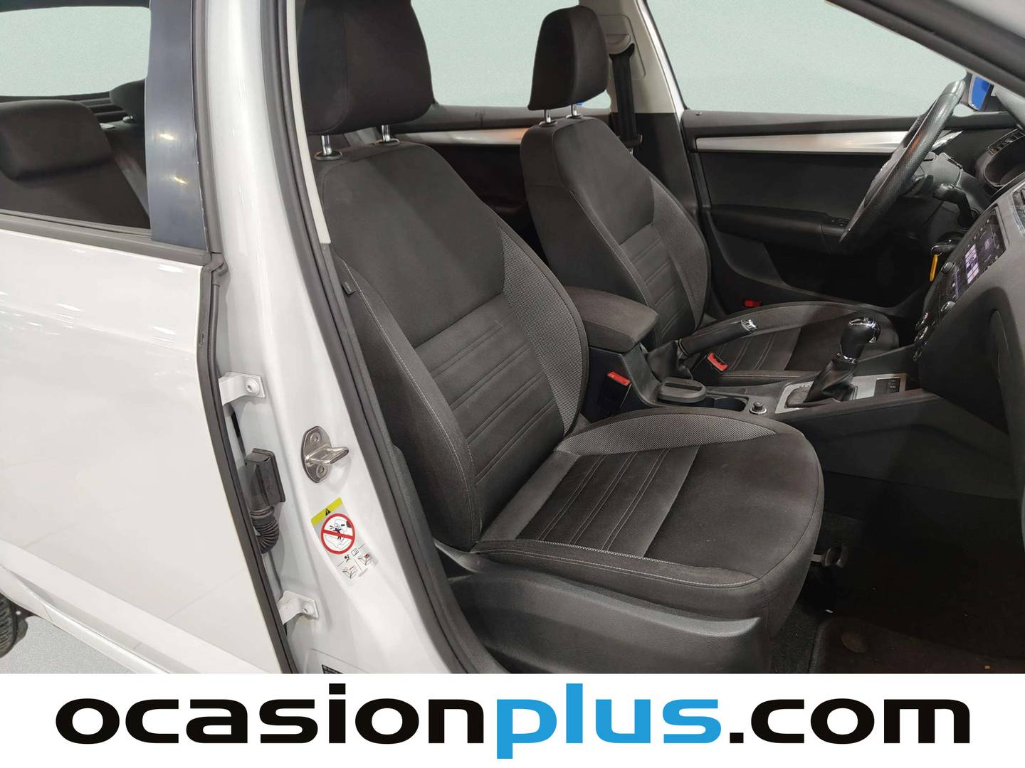 Foto Skoda Octavia Skoda Octavia 1.0 TSI Like DSG (115 CV)