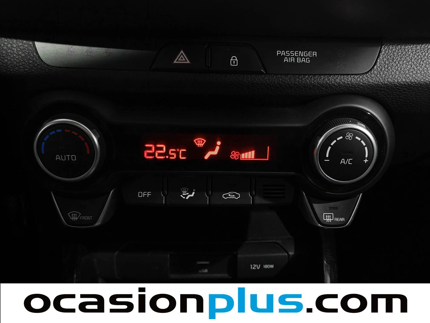 Foto KIA Stonic Kia Stonic 1.0 T-GDi MHEV Drive iMT (120 CV)