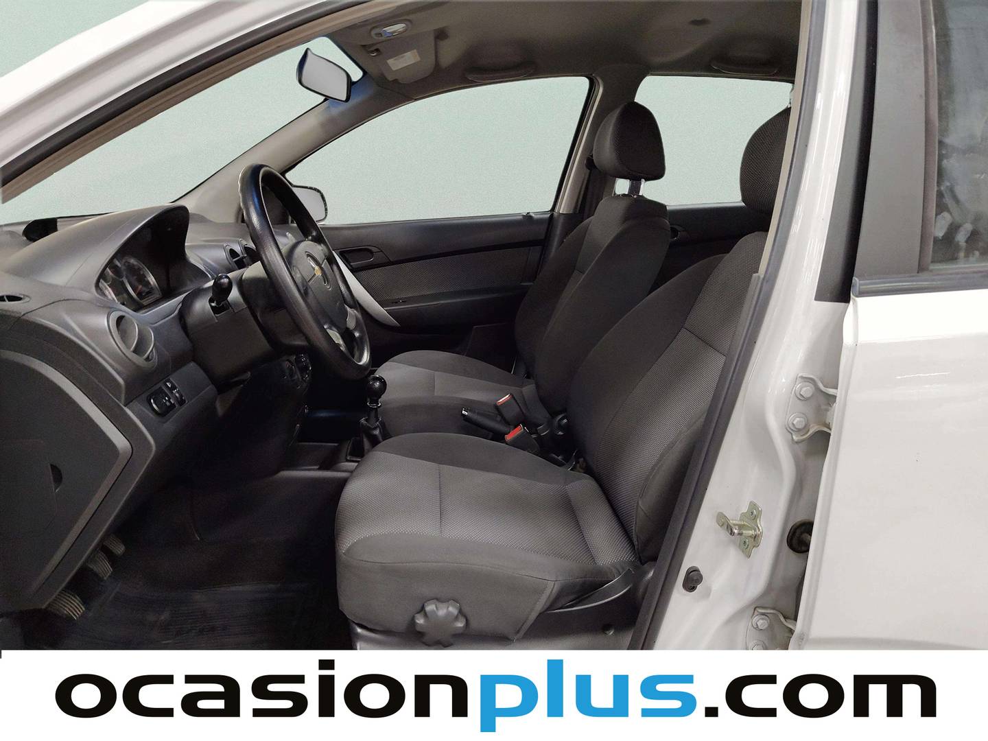 Foto asientos delanteros Chevrolet Aveo Chevrolet Aveo 1.4 16v LS (101 CV)
